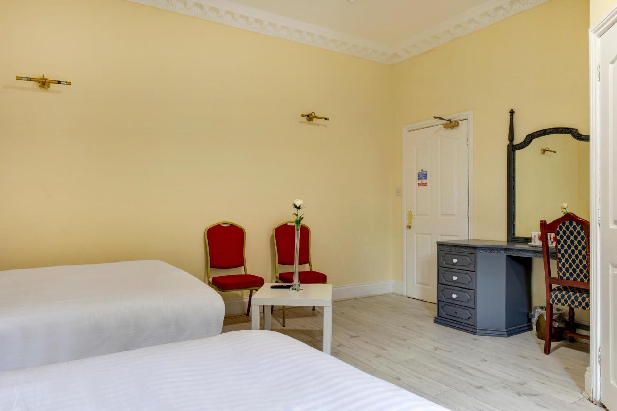 Empire Hotel Leicester Bagian luar foto